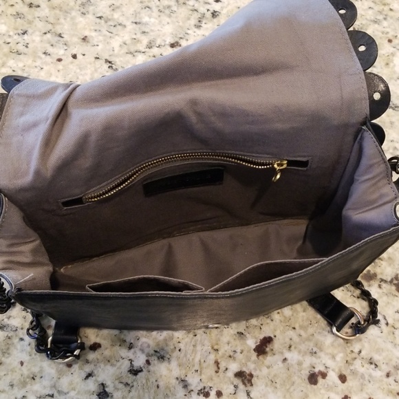 See By Chloė Large Poya Crossbody Bag - Picture 5 of 8